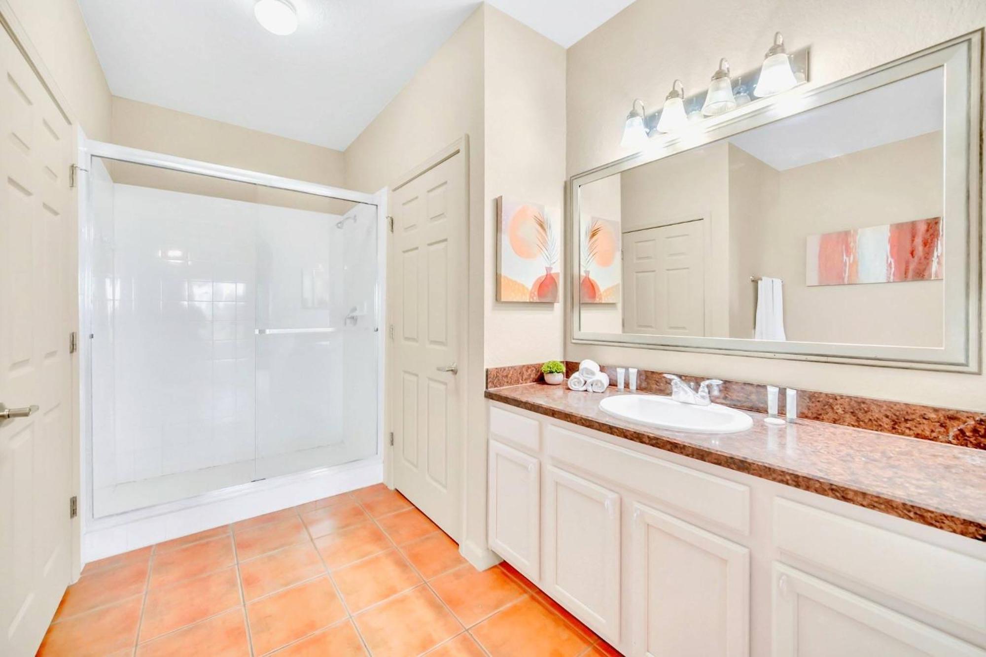 Modern 2Br Condo - Hot Tub And Pool - Near Disney Orlando Bagian luar foto
